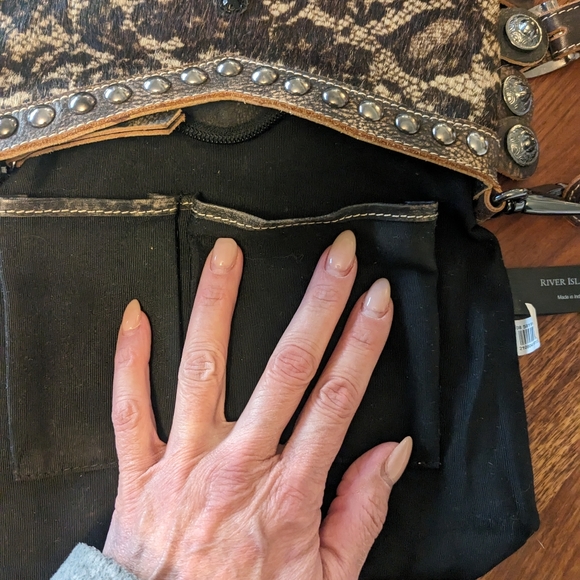 River Island Buffalo Leather cross body purse. - Picture 13 of 17